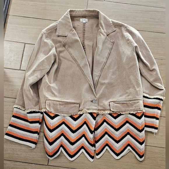 POL Tan and Multicolor Chevron Women's Jacket - Picture 4 of 4